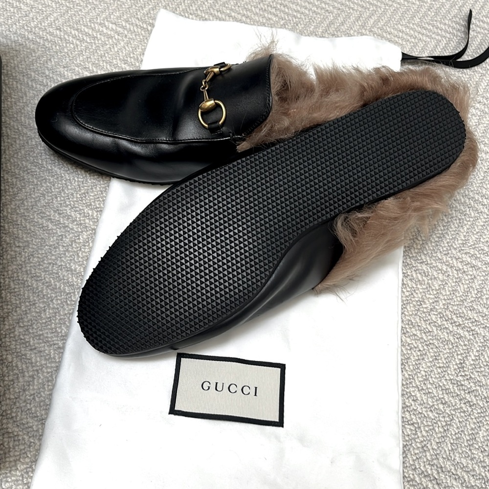 GUCCI “Princetown” Fur Lined Black Leather Mules - Picture 12 of 15
